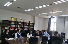 公司領導會見荷蘭恩斯赫德市經濟、 教育、社會局局長一行